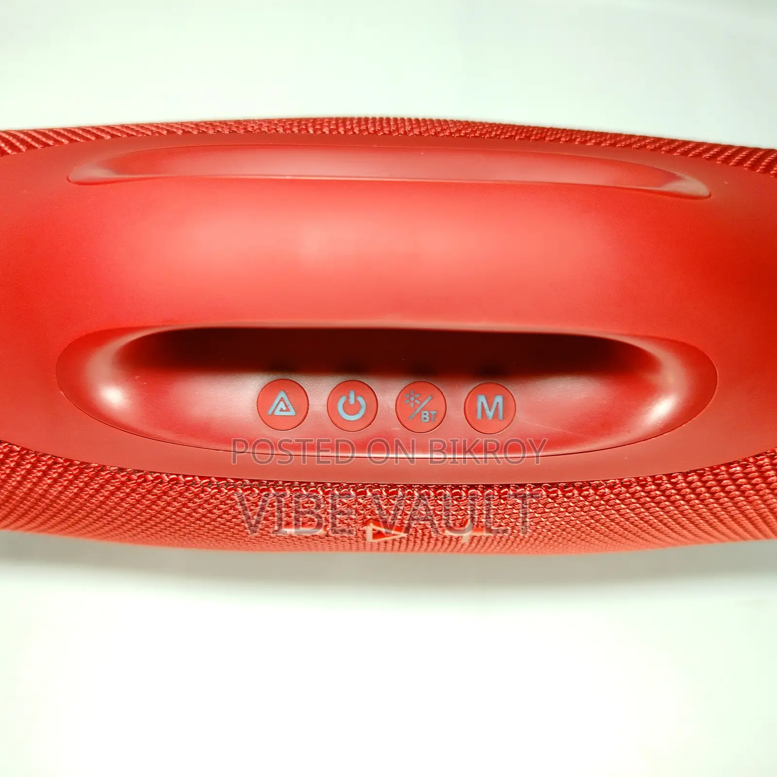 BOOMSBOX 4 MINI Hi-Fi Splashproof 15W Wireless Speaker AUX, FM Radio
