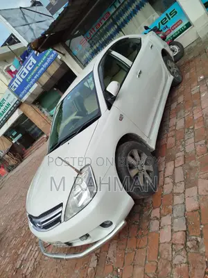 নতুন টয়োটা অ্যালিয়ন ২০০২ সাদা