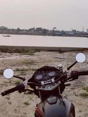 দায়াং ডিওয়াই১০০-এ ২০১০ কালো