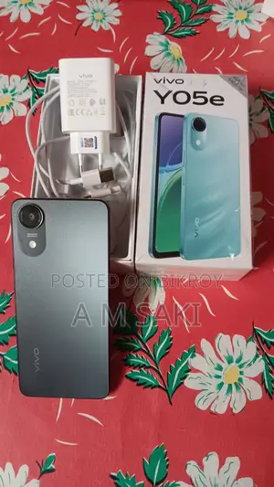 New Vivo Y05 64 GB Black