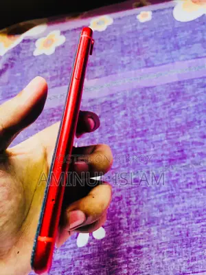 Apple iPhone XR 128 GB Red