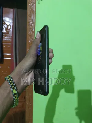 টেকনো স্পার্ক ৪০ প্রো ১২৮ জিবি কালো