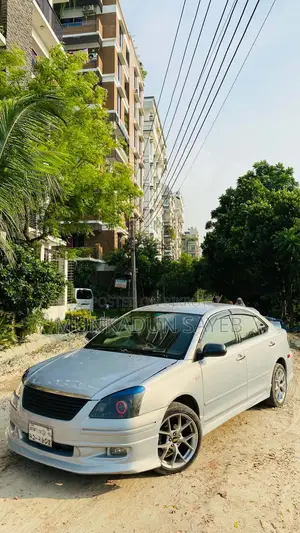 টয়োটা প্রিমিও ১.৫ এফডব্লিউডি ২০০৪ সিলভার