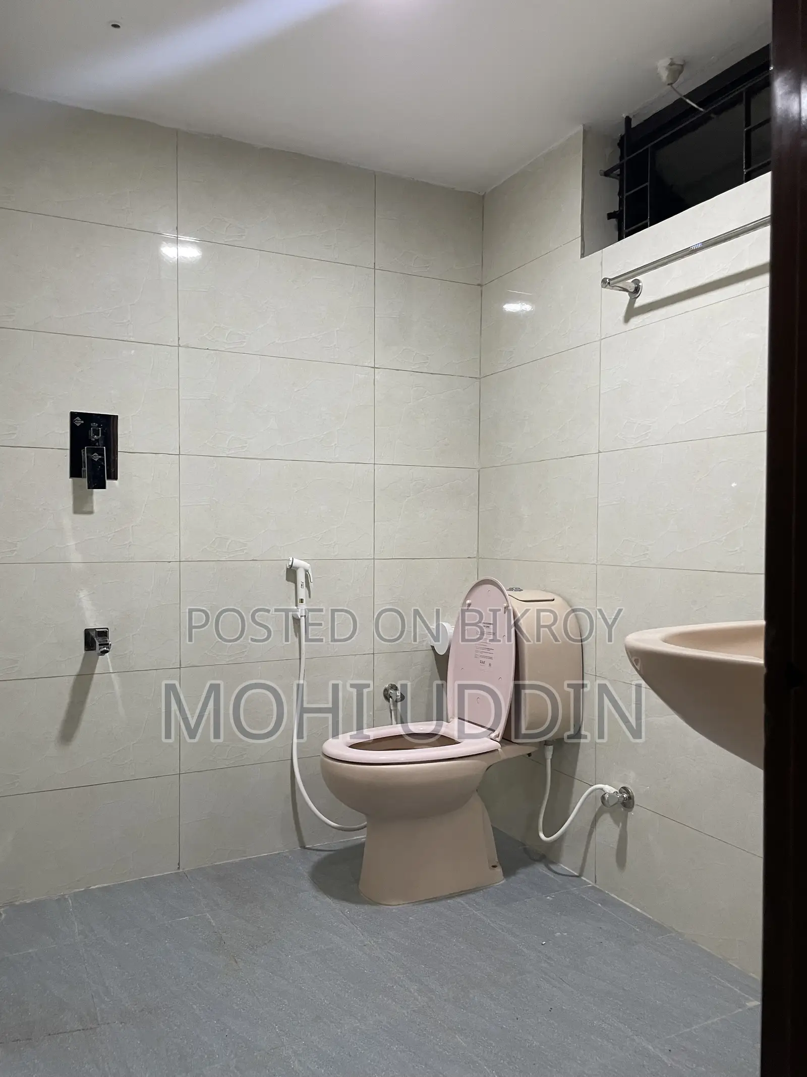 Furnished 4-Bedroom Apartment in Mohammadpur for sale