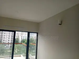 3 Bedroom Apartment in Lalmatia, Dhanmondi for rent