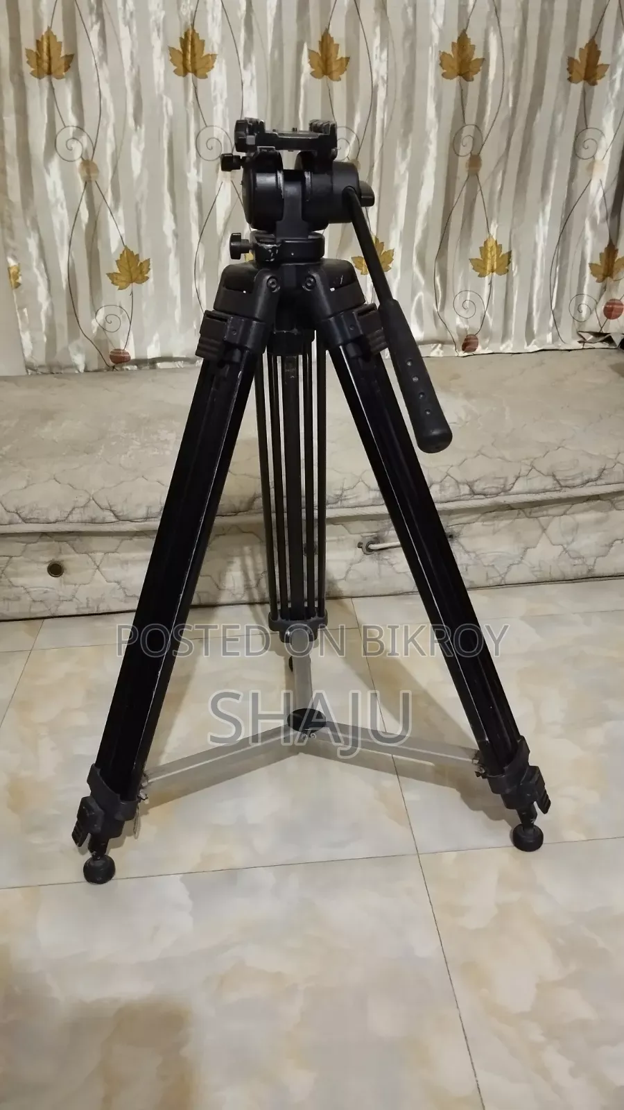 ক্যামেরা ট্রাইপড