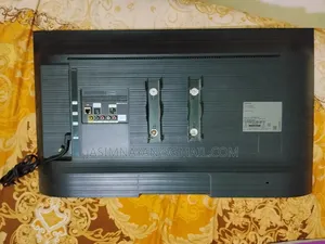 Samsung T4500 32" HD Smart TV