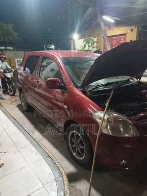 Toyota Raum 2006 Red