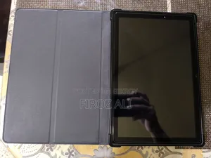 ট্যাবলেট ১ টিবি কালো