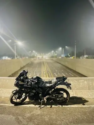 সুজুকি জিক্সার এসএফ ২০১৮ ব্ল্যাক
