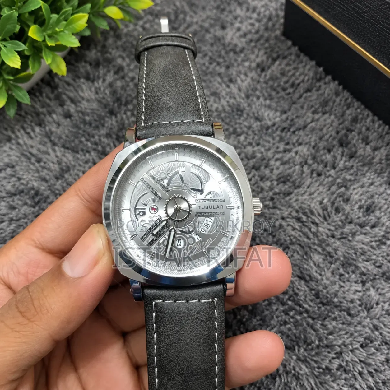 Exclusive Men's Premium Watch for Sale"TUBULAR"Watch ১০০% নতুন ঘড়ি