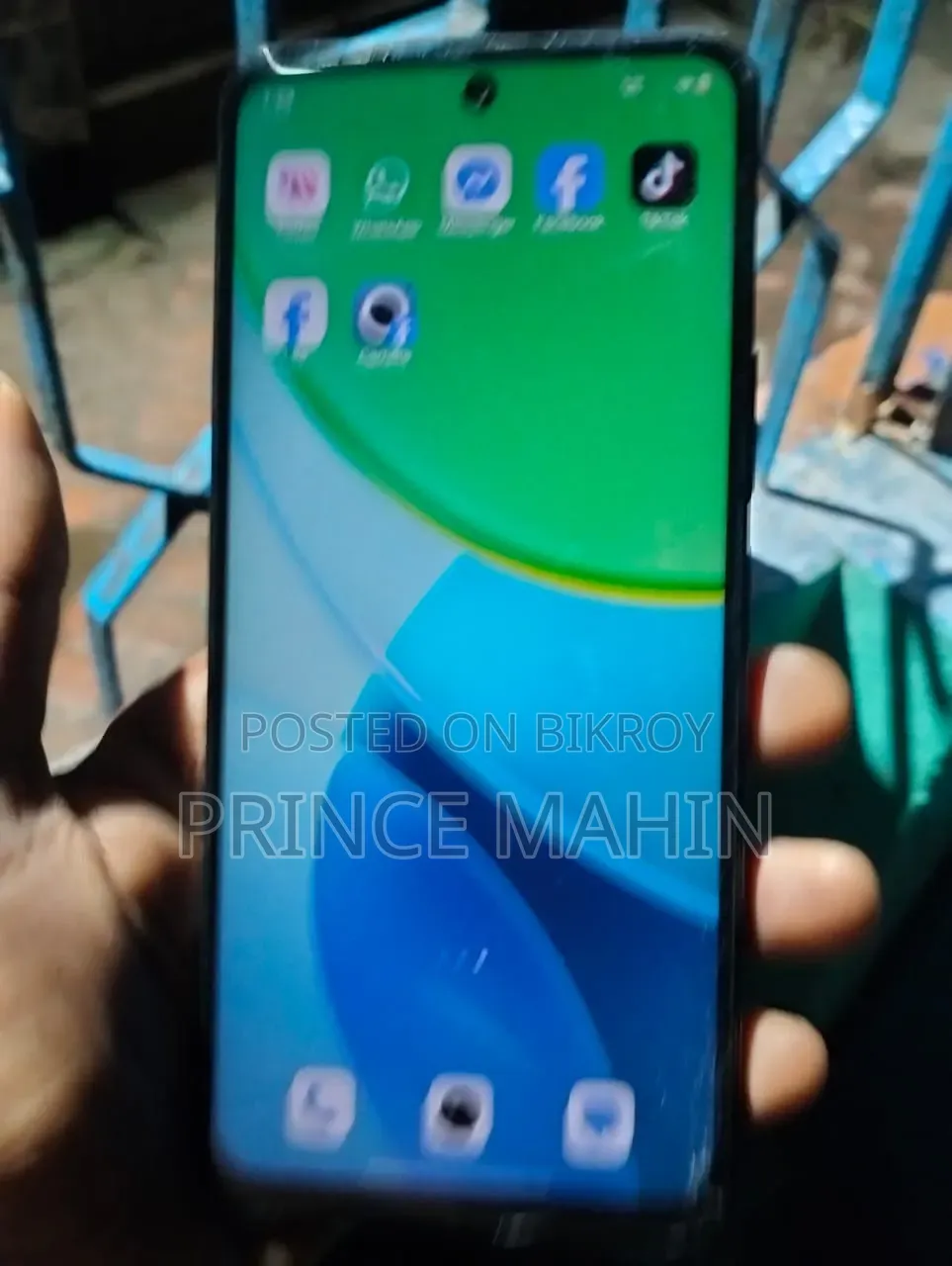 Vivo 128 GB Green