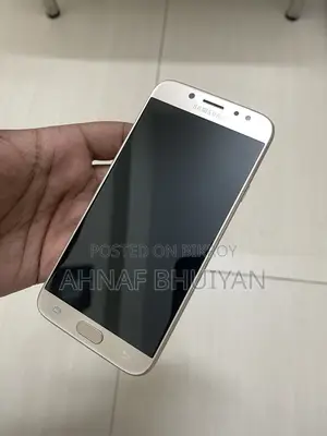 স্যামসাং গ্যালাক্সি জে৭ প্রো ৬৪ জিবি গোল্ড