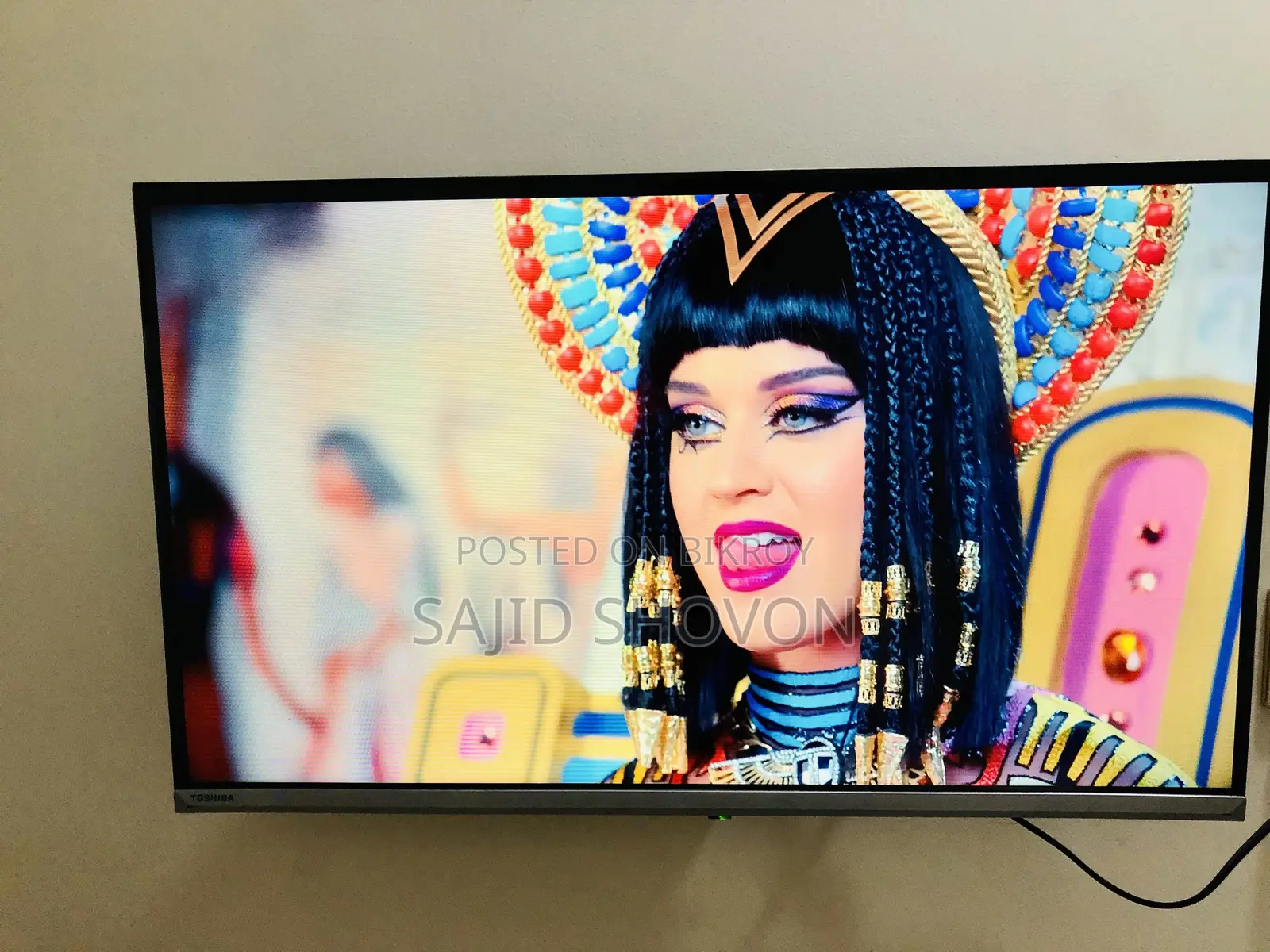 Toshiba TV 32 Inch Android