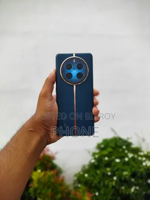 Realme 12 Pro+ 256 GB Blue