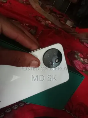 Infinix Hot 30i 128 GB White