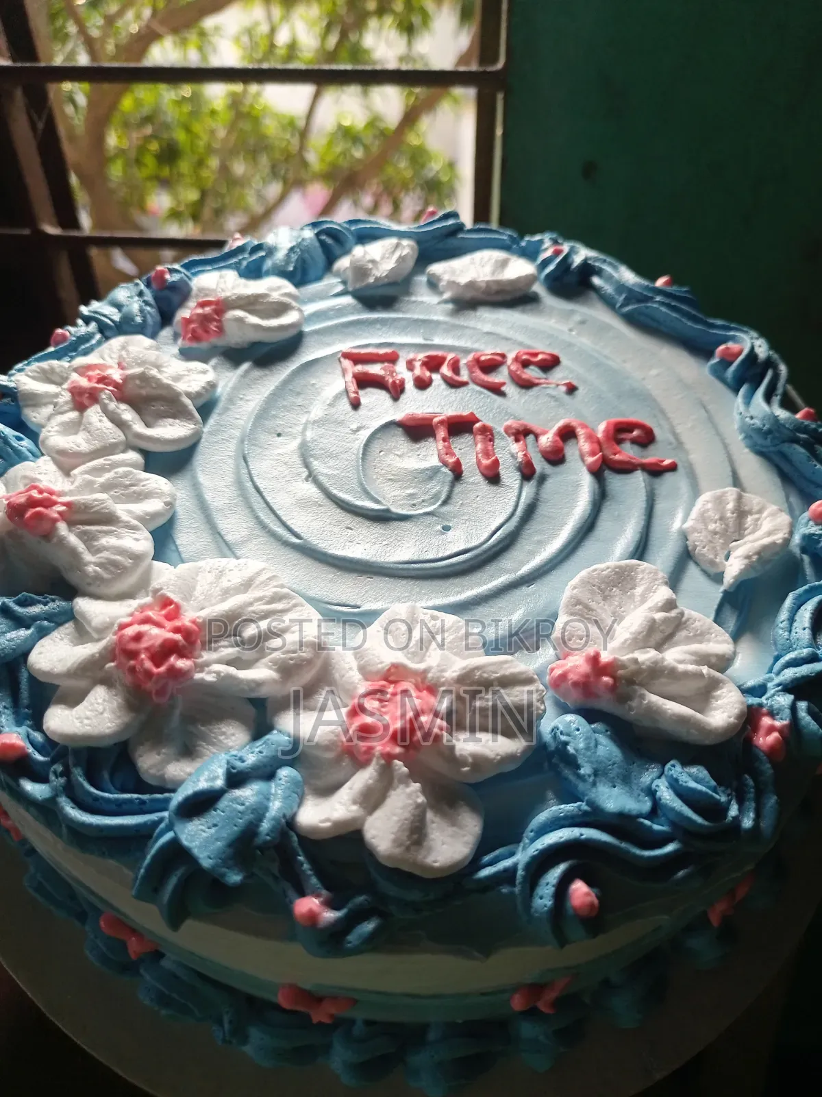 হোমমেইড কেক