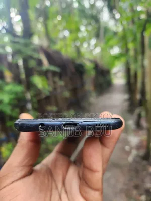 স্যামসাং গ্যালাক্সি এ৩০ ৬৪ জিবি গ্রাফাইট