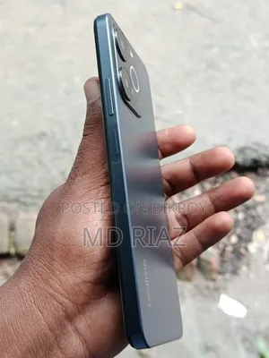 রিয়েলমি নোট ৭০ ১২৮ জিবি কালো