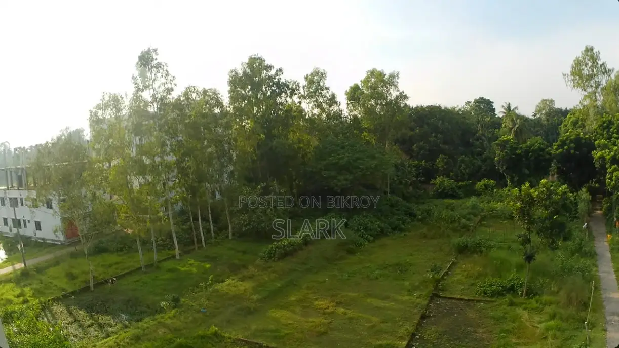 সাথিয়ায় সাজানো ২-বেডরুমের অ্যাপার্টমেন্ট বিক্রয়ের জন্য