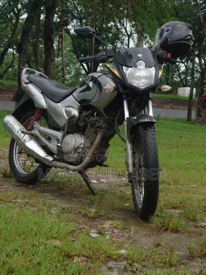 Yamaha YBR125 2005 Gray