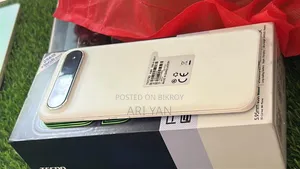 Tecno Pova Slim 5G 256 GB White