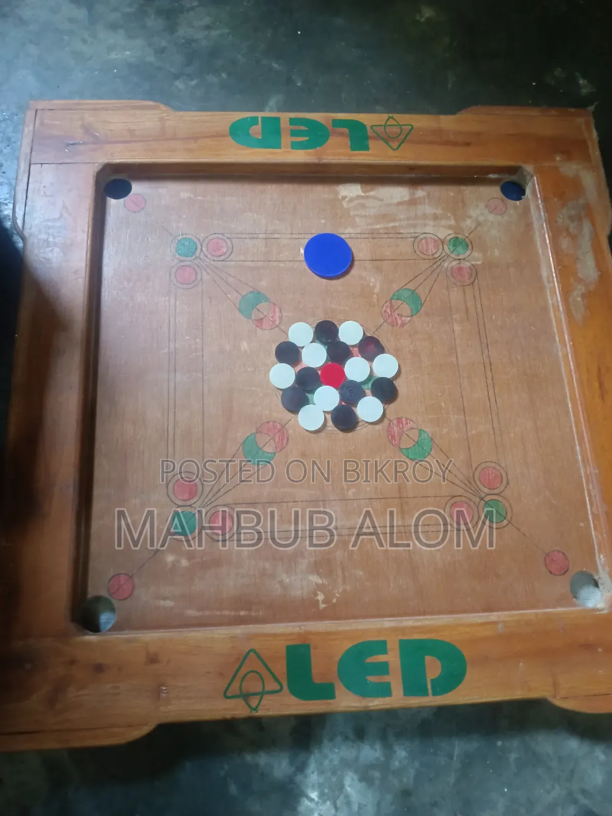 কেরাম বোর্ড বিক্রি হবে, উত্তরা