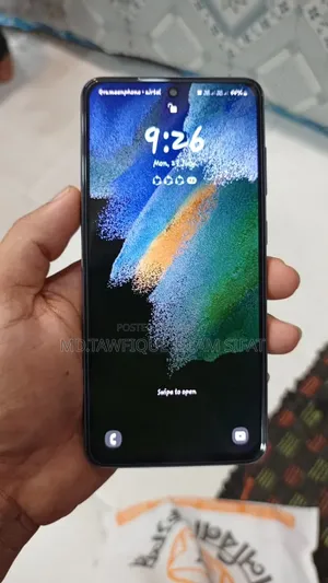 স্যামসাং গ্যালাক্সি এস২১ এফই ৫জি ১২৮ জিবি ব্ল্যাক