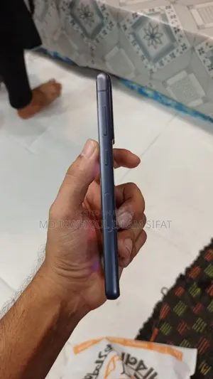 স্যামসাং গ্যালাক্সি এস২১ এফই ৫জি ১২৮ জিবি ব্ল্যাক