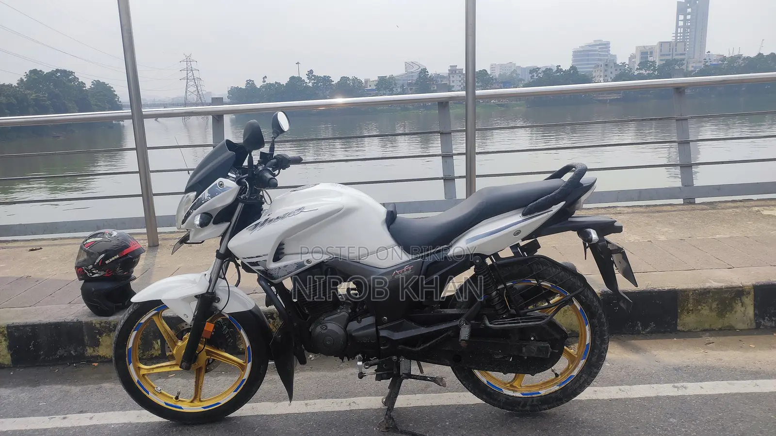 Hero Hunk 2019 White