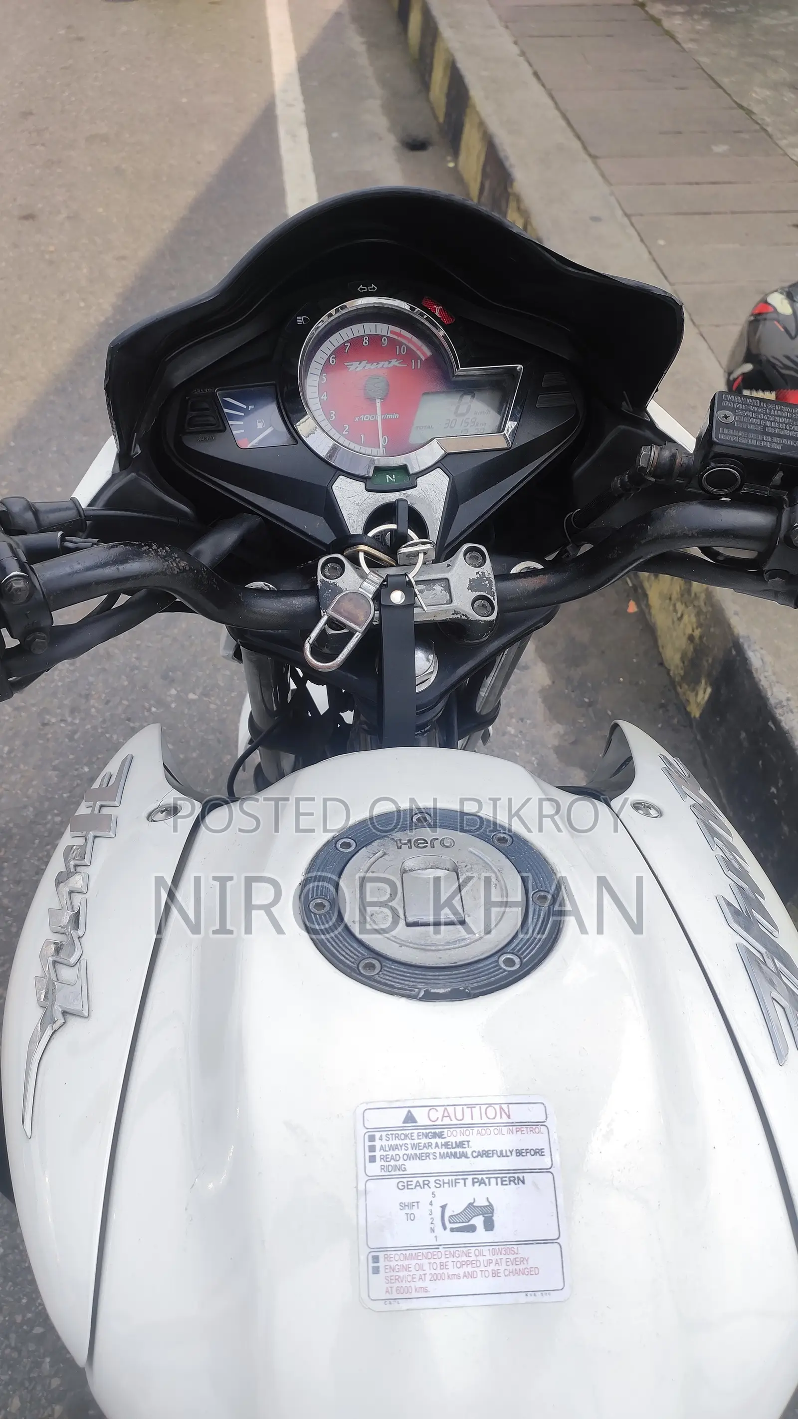 Hero Hunk 2019 White