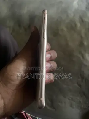 অ্যাপল আইফোন ৮ ৬৪ জিবি রোজ গোল্ড