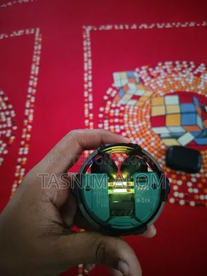 র Raw কোয়ালিটি RGB হেডফোন