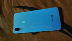 Vivo Y11 ৩২ জিবি নীল