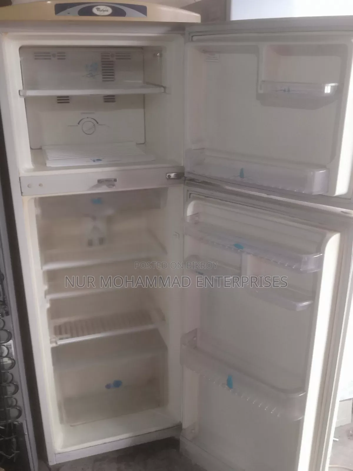 Whirlpool FREEZ ৩ মাসের ওরেন্টি সহ