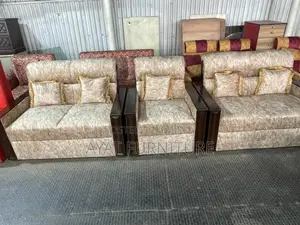 Box Sofa 2+2+1