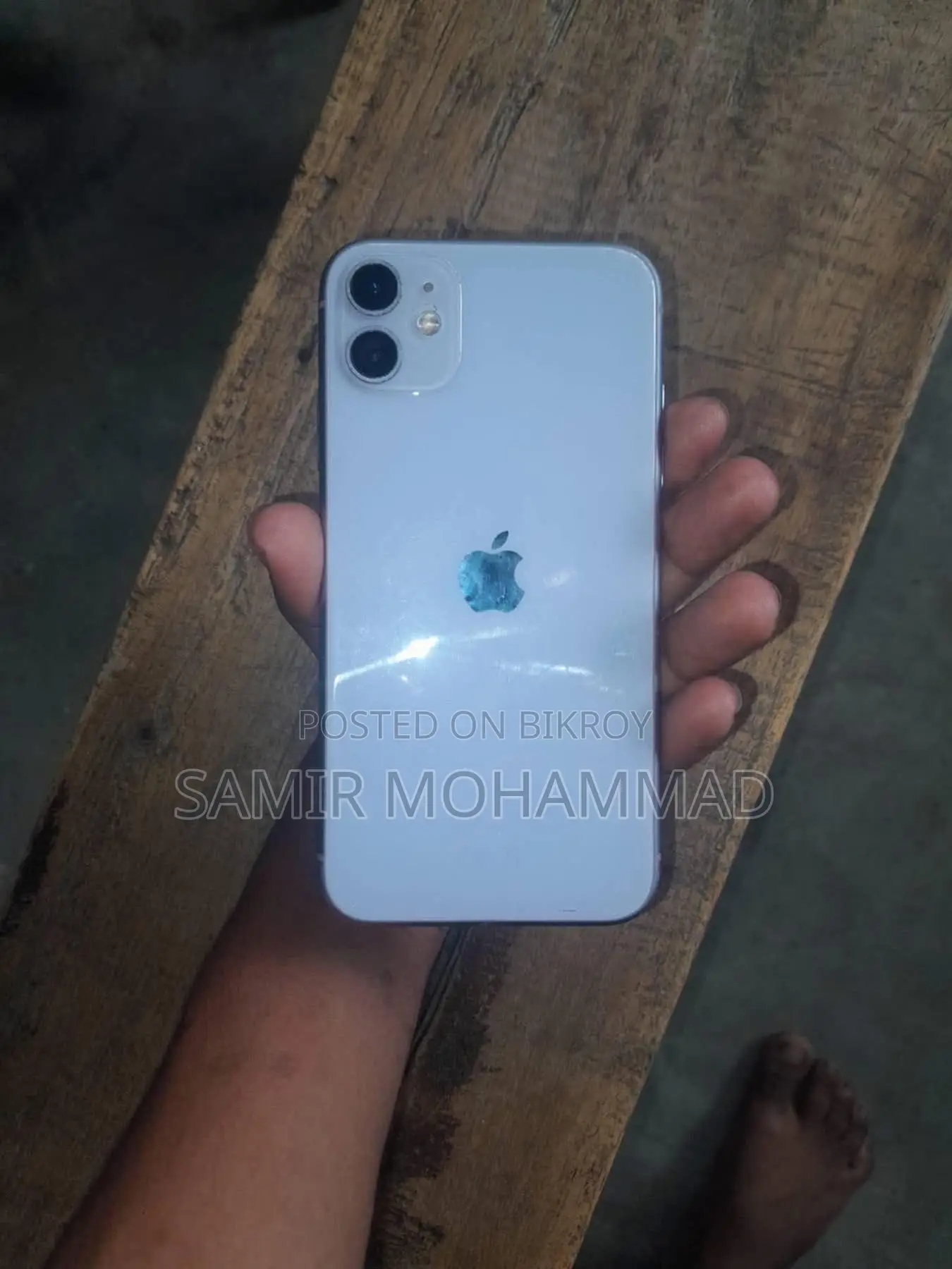 অ্যাপল আইফোন ১১ ৬৪ জিবি ব্লু
