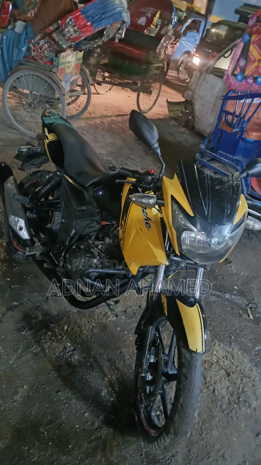 টিভিএস আপাচে আরটিআর ১৬০ টুভি ২০১২ হলুদ