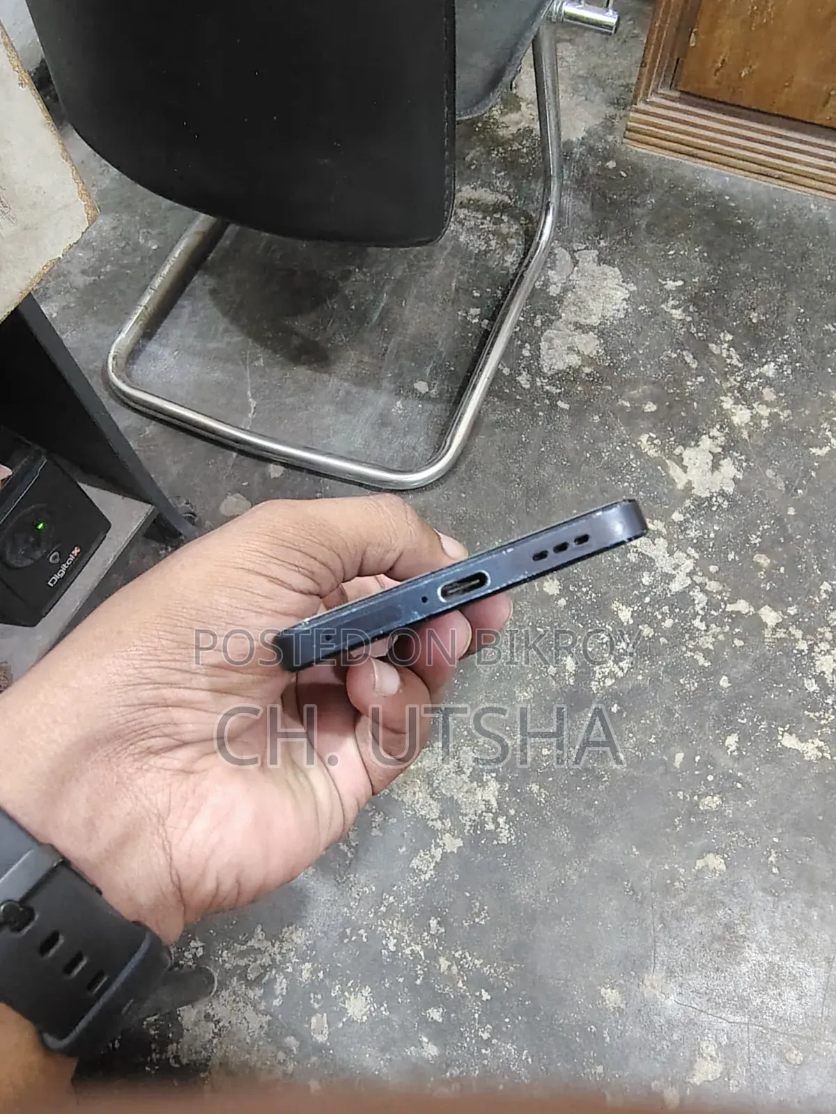 অপো রেনো৬ ৫জি ১২৮ জিবি কালো