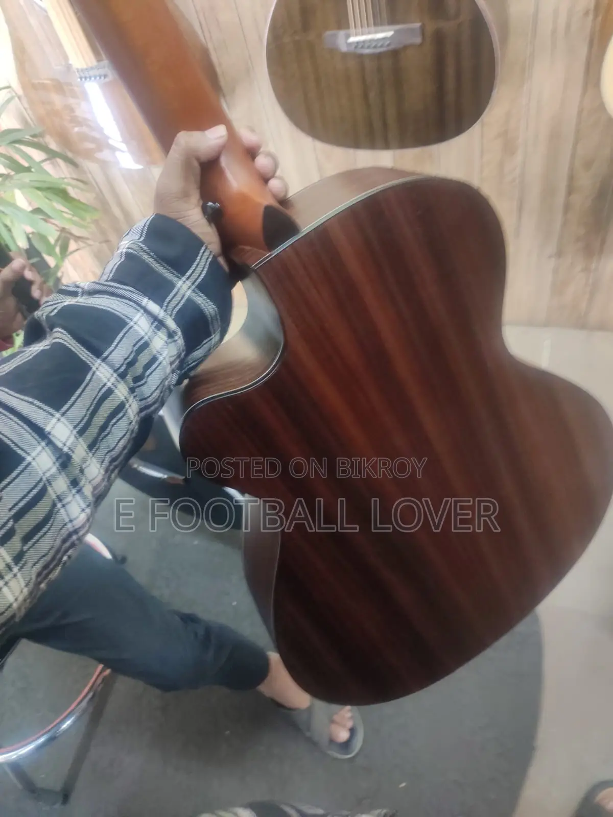 চার্ডস এফ৪০৯০সি অ্যাকোস্টিক গিটার