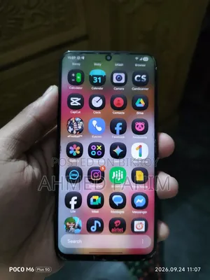 স্যামসাং গ্যালাক্সি এস২২ ৫জি ১২৮ জিবি ব্ল্যাক