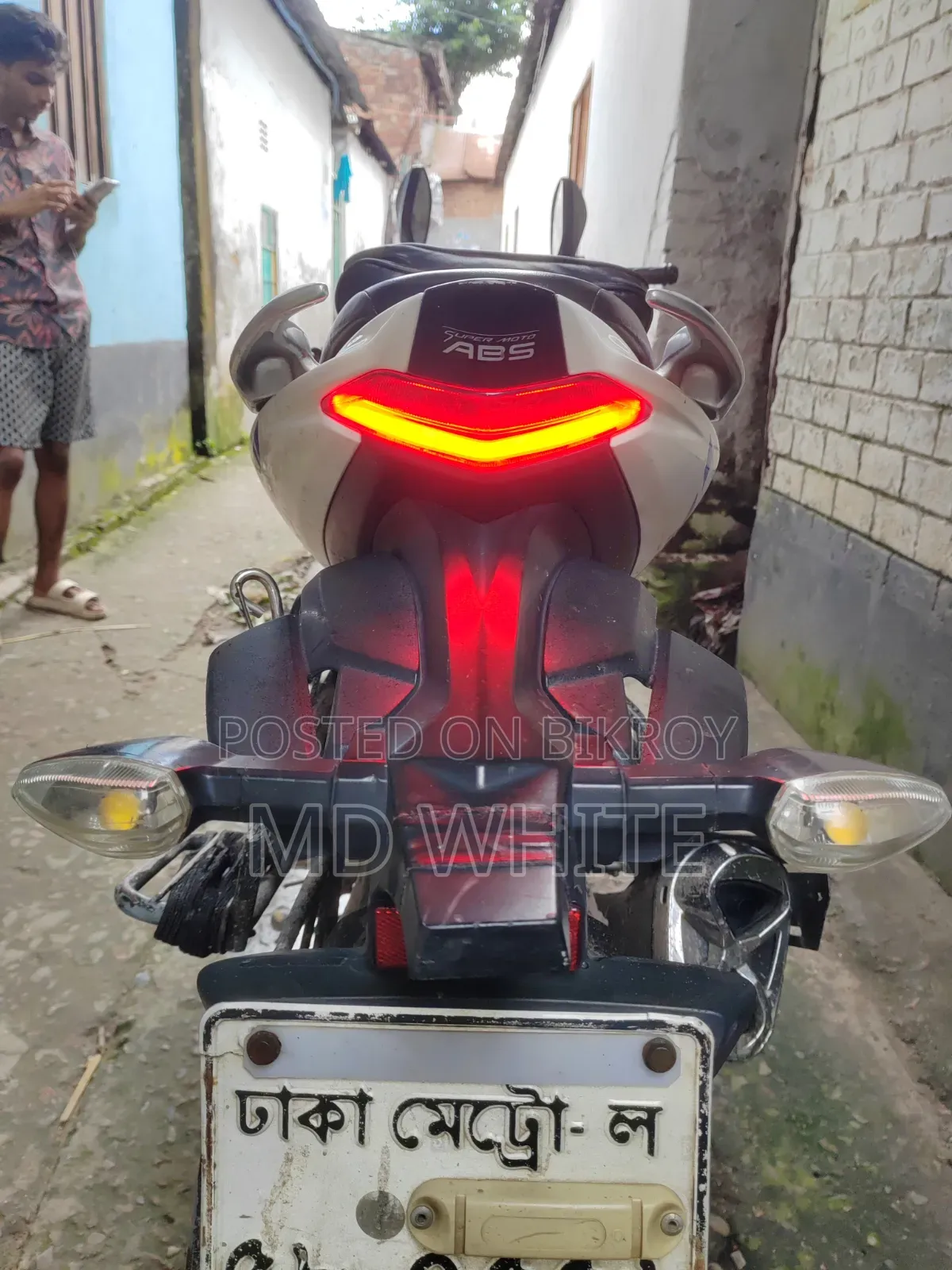 Suzuki Gixxer SF 2022 Silver