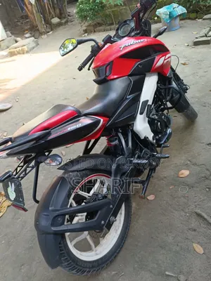 বাজাজ পালসার এনএস ১৬০ ২০২২ লাল
