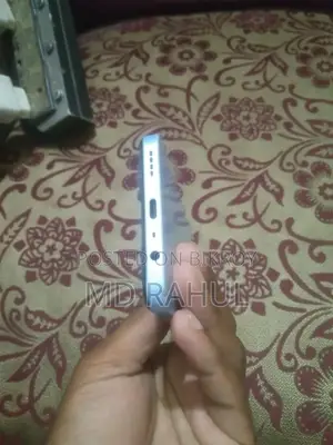 রিয়েলমি নোট ৫০ ৬৪ জিবি নীল