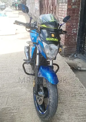 সুজুকি জিক্সার ২০১৭ নীল