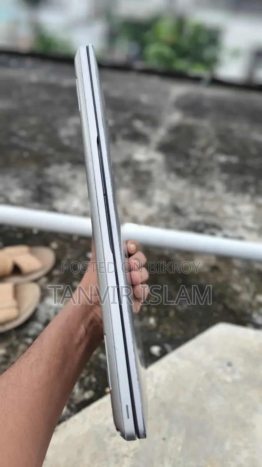 ল্যাপটপ ডেল ইন্সপায়রন ১১ ৩১৭৯ ৮জিবি ইন্টেল কোর আই৫ এসএসডি ৫১২জিবি