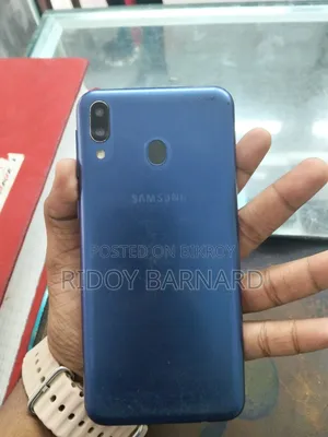 স্যামসাং গ্যালাক্সি এম২০ ৩২ জিবি ব্লু