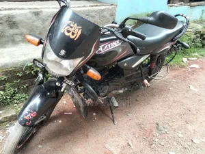 বাজাজ প্লাটিনা ১২৫ ২০১০ ব্ল্যাক