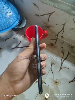 Vivo iQOO 10 128 GB Blue