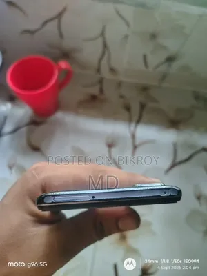 Vivo iQOO 10 128 GB Blue
